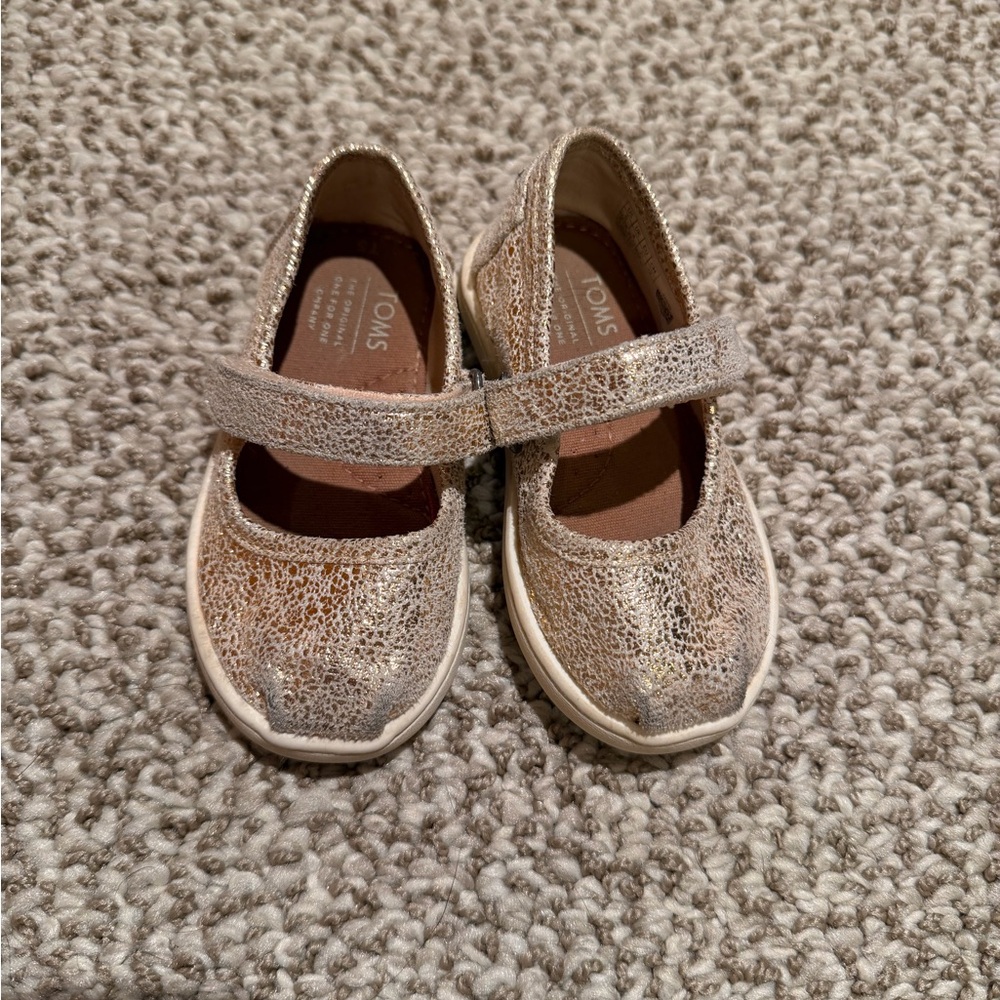 TOMS Kids Sparkling Silver Dress Shoes